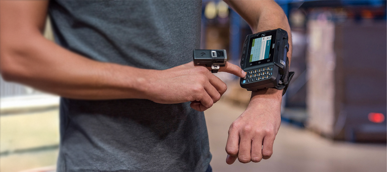 How Wearable Tech Is Transforming the Modern Workforce